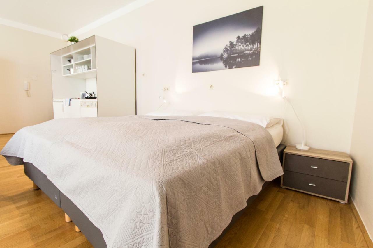 Apartment Kaiserstrasse Viyana Dış mekan fotoğraf